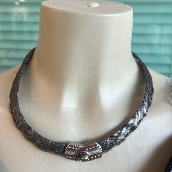 Longaberger So Rachel Scalloped Mesh Necklace - Picture 7 of 8